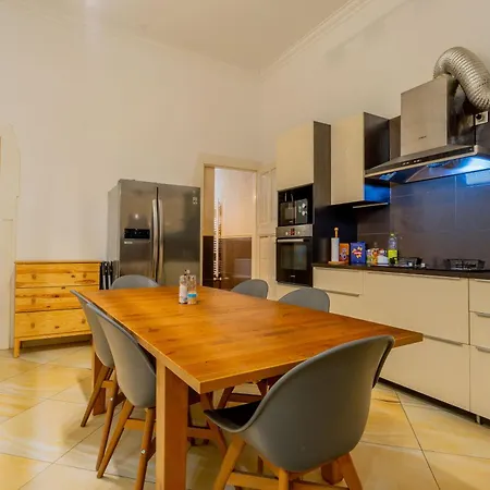 Apartment Efad Lux 2 Budapest